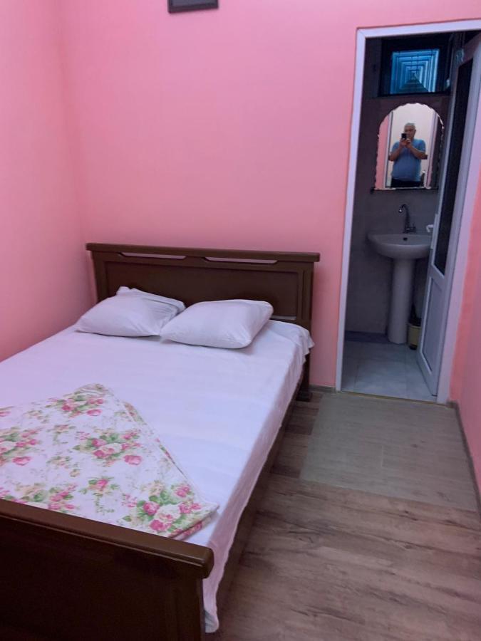 Tnak Hotel Ереван Экстерьер фото